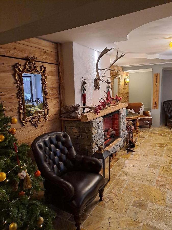 Villa Zwei Hirsche Seefeld in Tirol Exterior foto